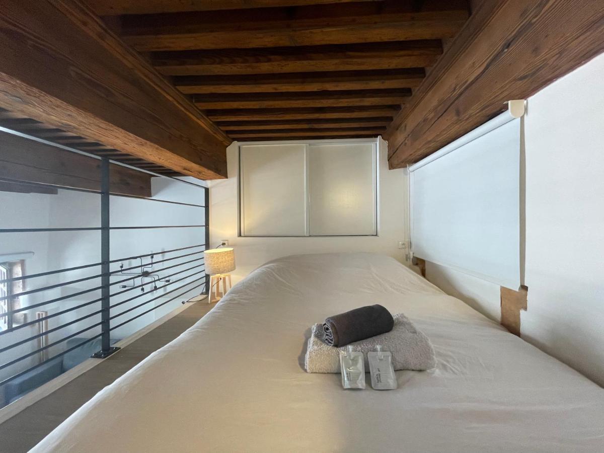 Appartement Cosy Au Coeur Du Vieux Lyon Zewnętrze zdjęcie